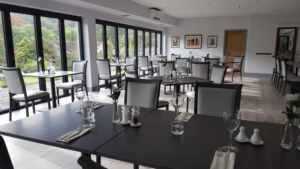 טיינולט The Brander Lodge Hotel And Bistro מראה חיצוני תמונה